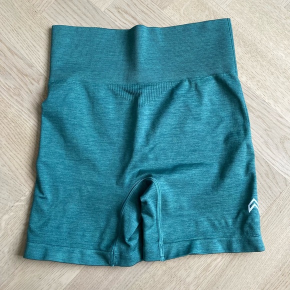 Oner Active Classic Seamless Shorts Mineral Green - Picture 4 of 4